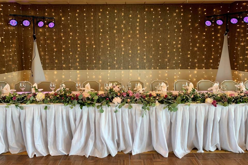 Head Table with Lights