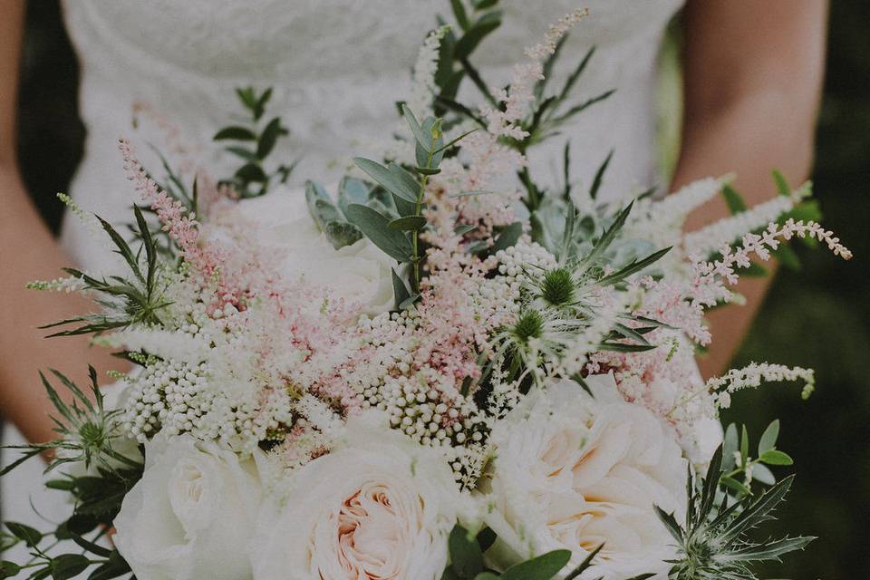 Bride & Blossom