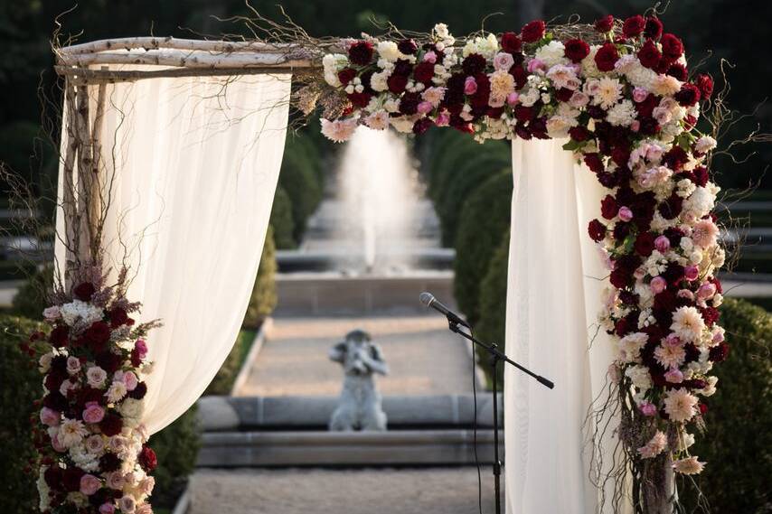 Bride & Blossom