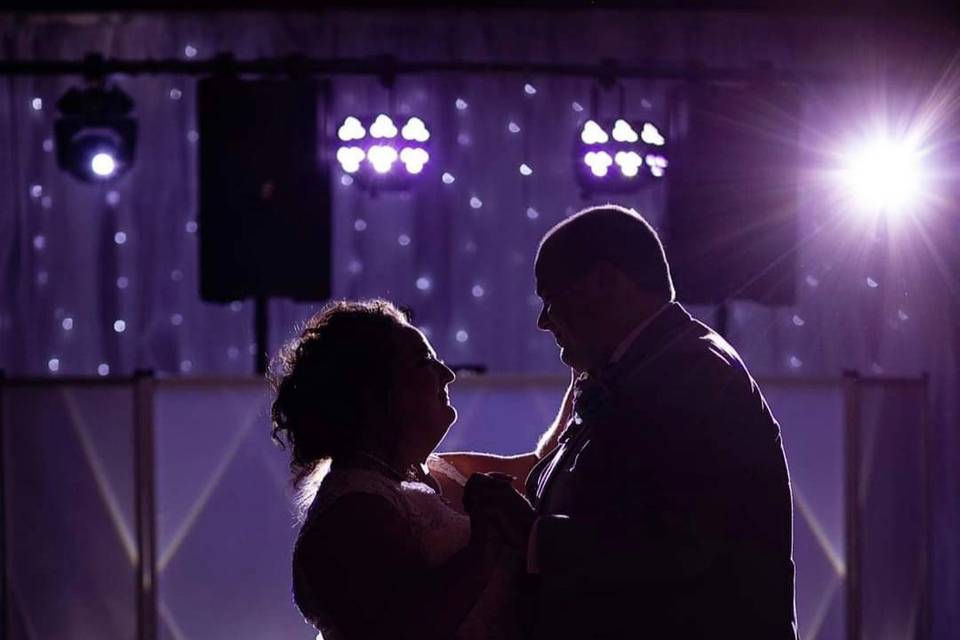 First dance lighting