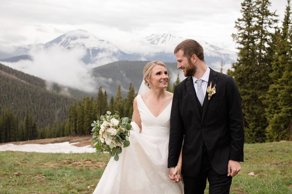 June wedding in Keystone