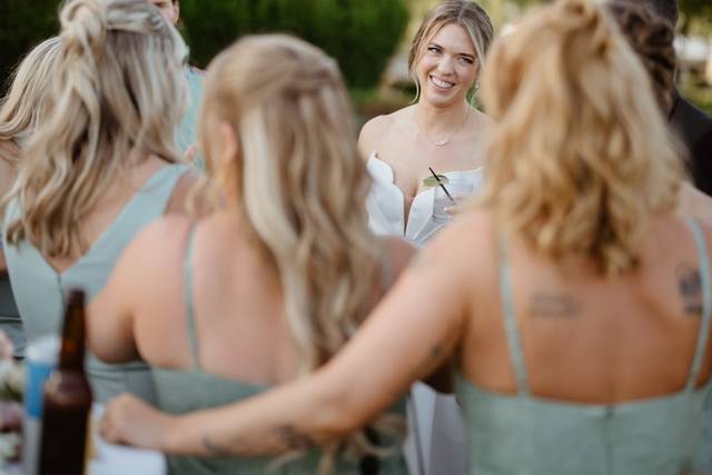 Bride & bridesmaids hair
