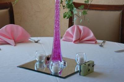 TPC Sugarloaf- Centerpiece- Pink peonies-green Hydgrangea-Pink roses,etc...