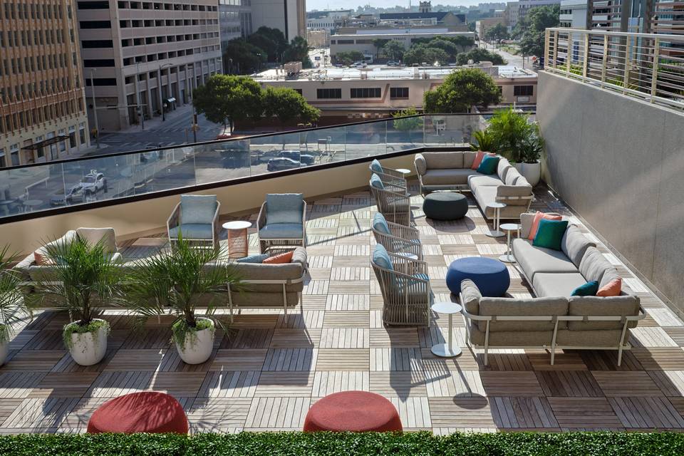 Lower Pool Deck