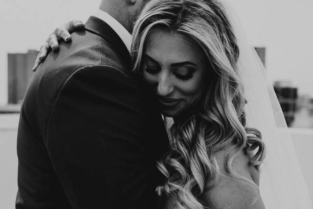 Rooftop wedding in Detroit