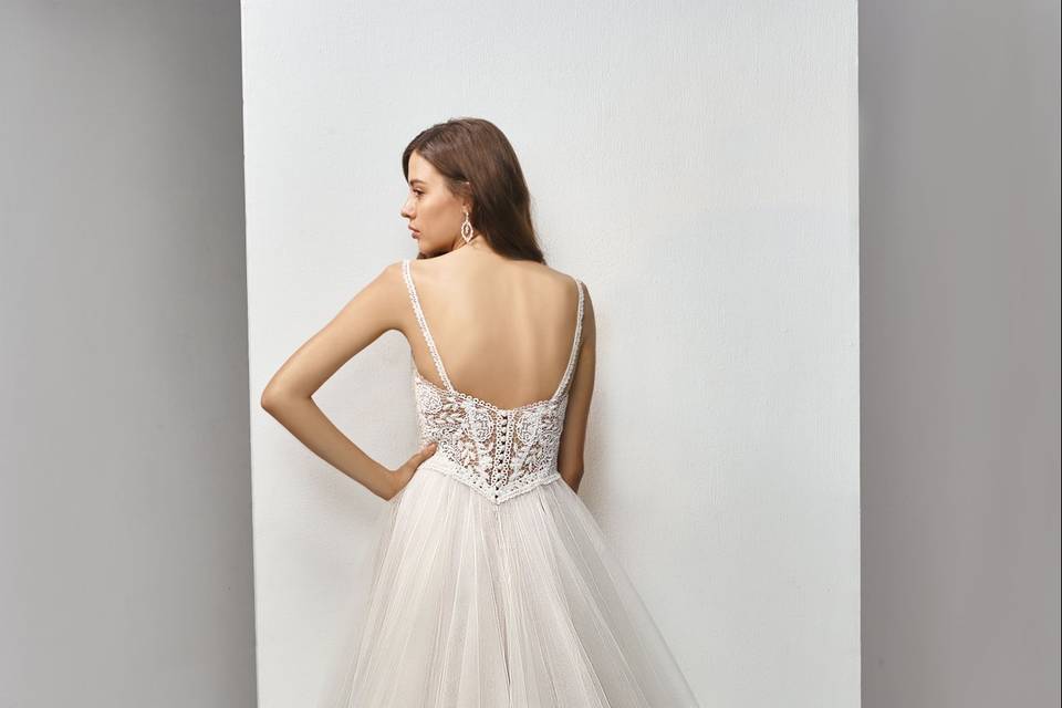 Backless ball gown