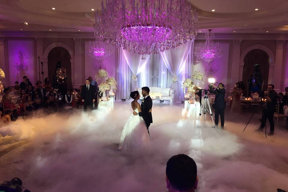 DJUSA Dry Ice (dance on cloud)