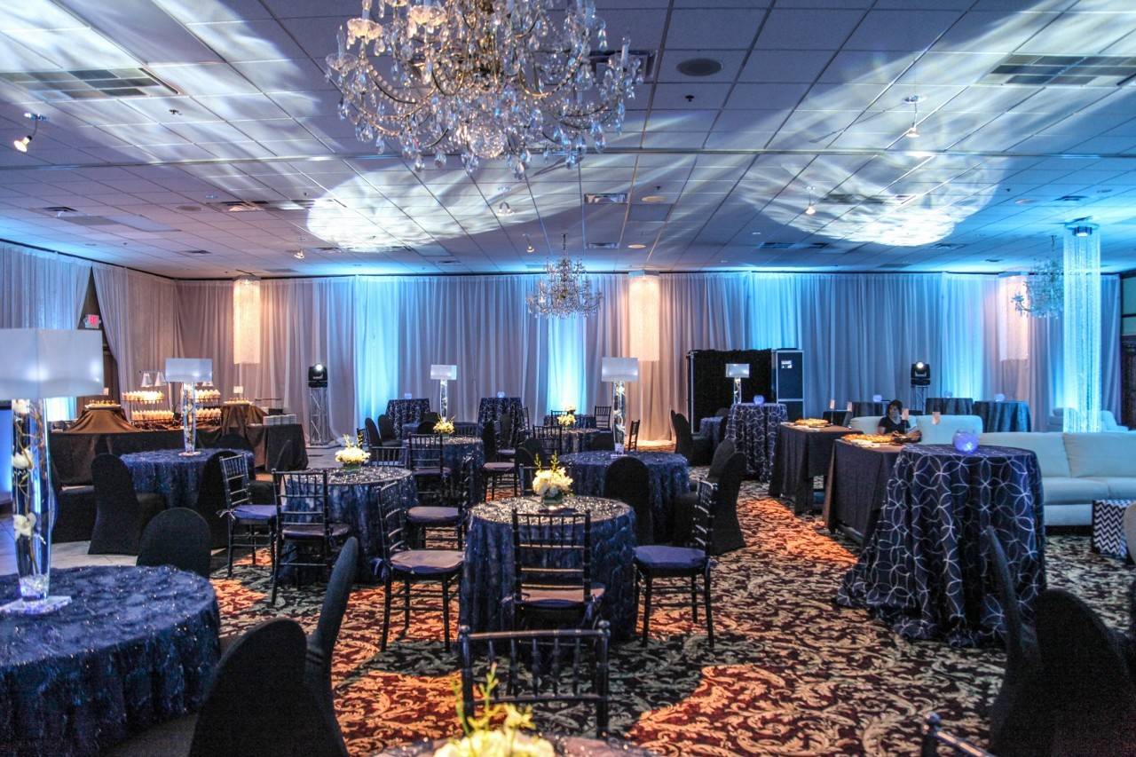 Crystal Gardens Banquet Center - Venue - Howell, MI - WeddingWire