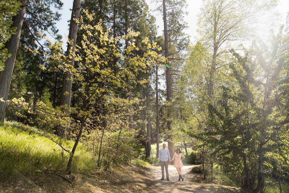 The gorgeous Lake Arrowhead offers trails and scenic views for the perfect photoshoot