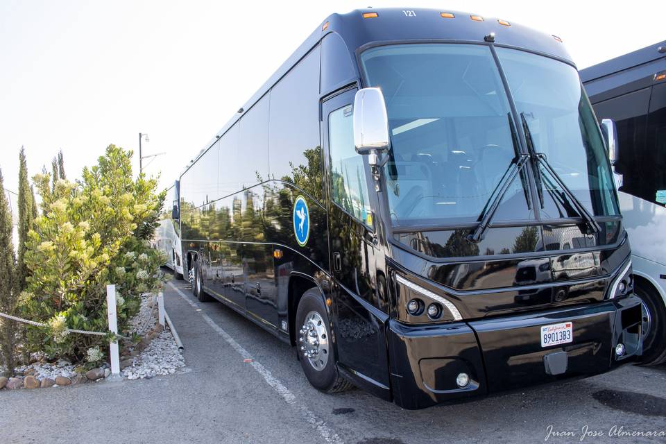 Large Shuttle fits 40 pax