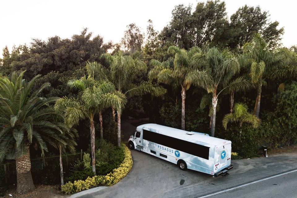 Large Shuttle fits 40 pax