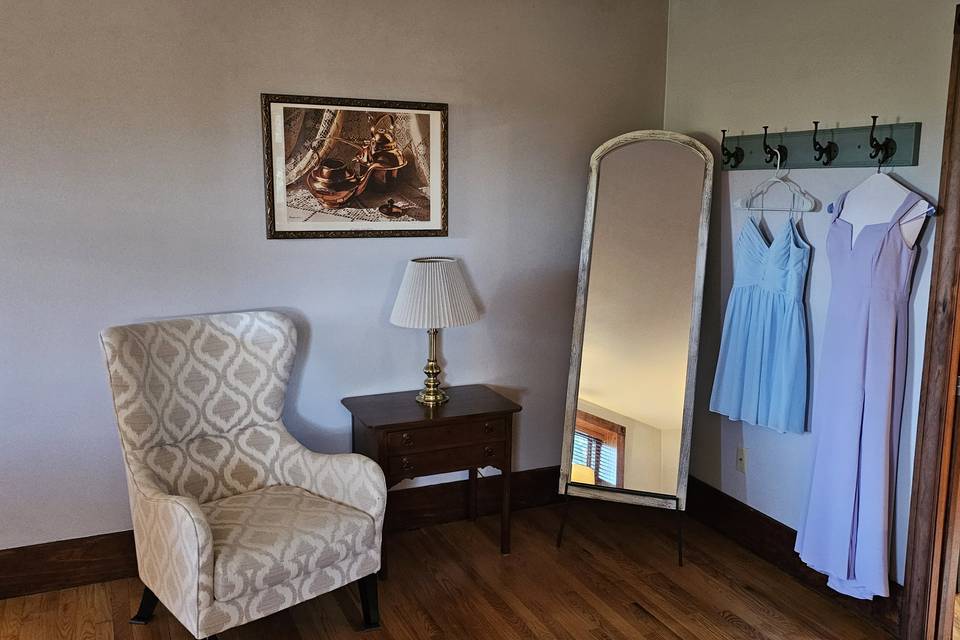 One bridal prep space