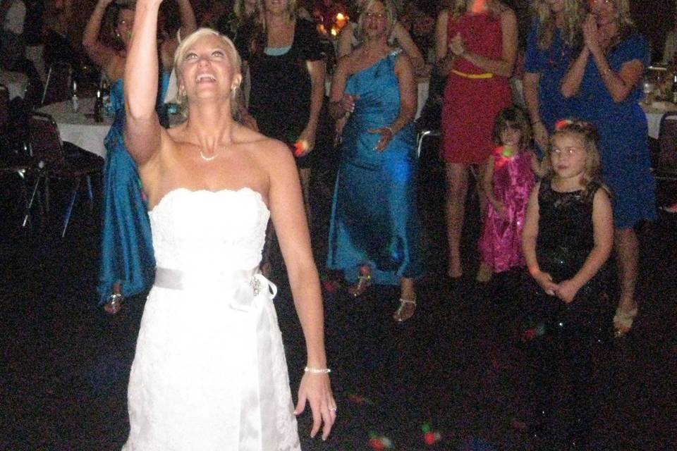 Bouquet toss