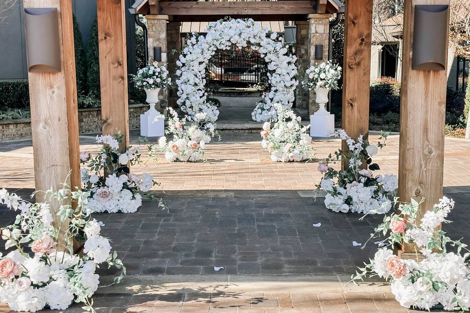 Meadow Arch, Aisle Bouquets an