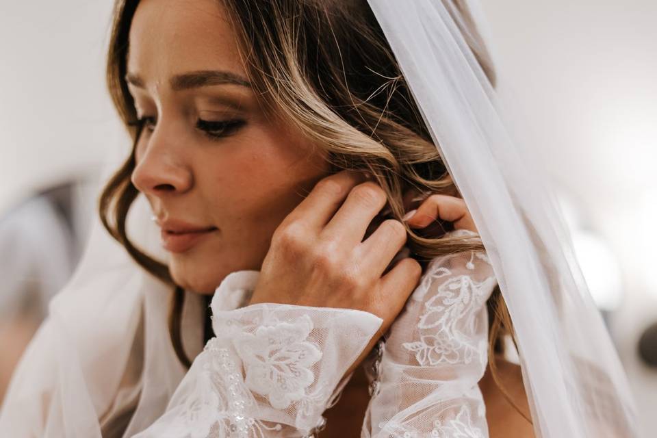 FINISHING TOUCHES