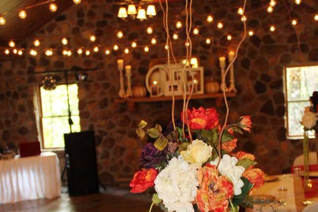 Rustic Elegance Decor & Design