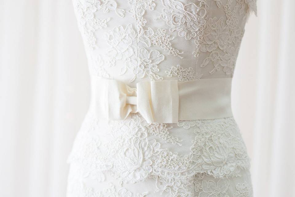 Dress with lacy details