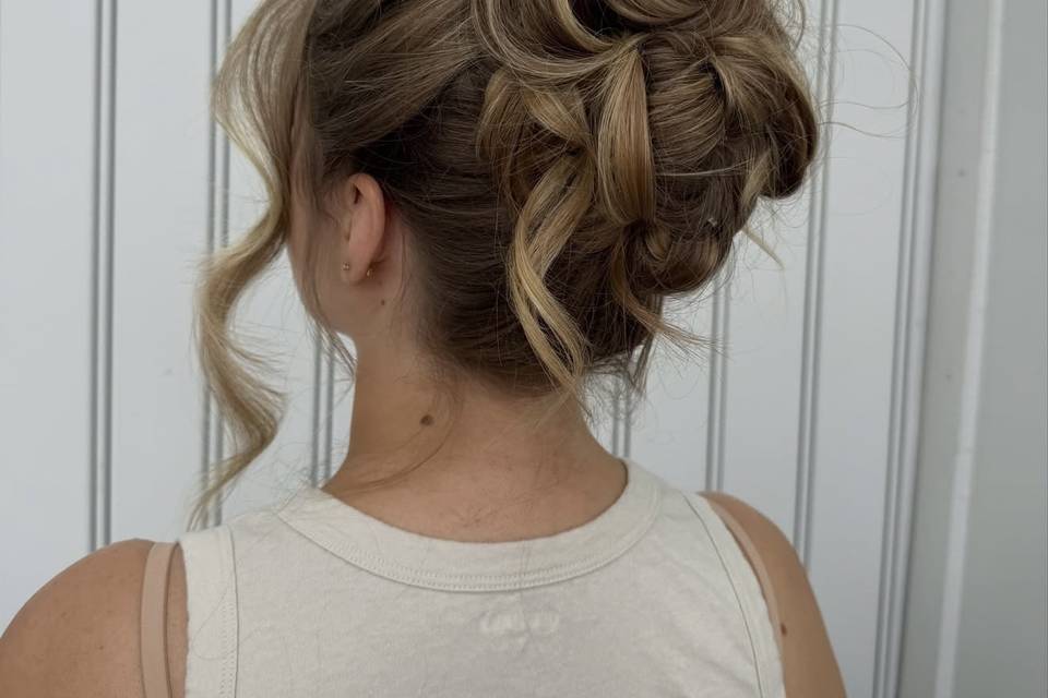 Full Updo