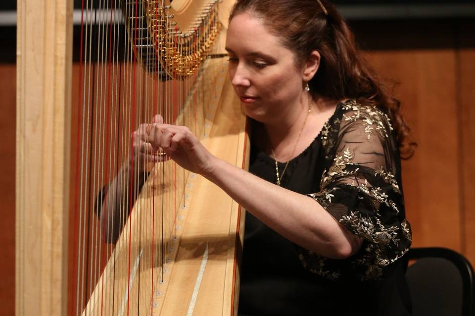 Kela Walton - Harpist