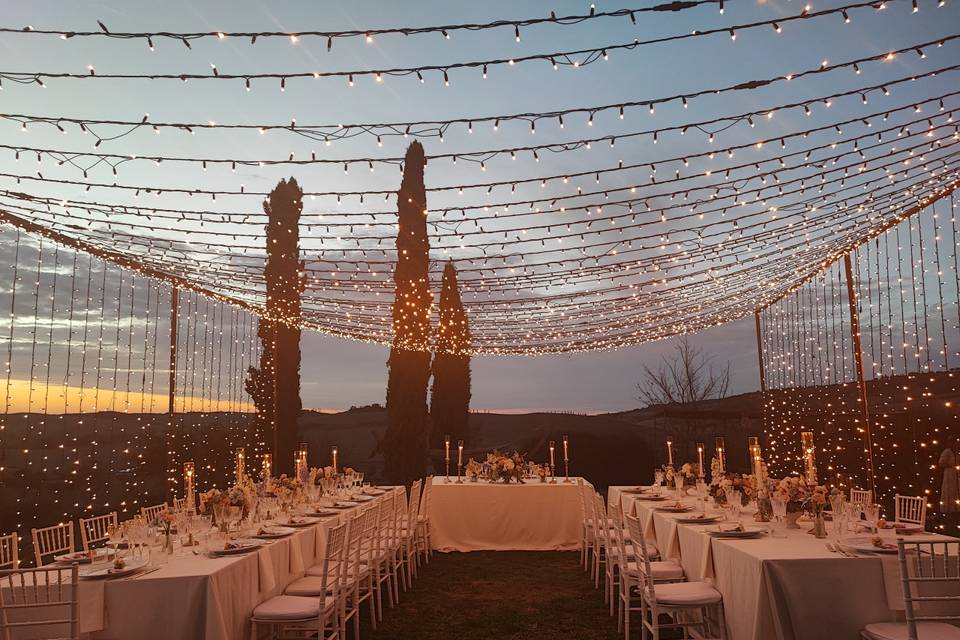 Villa Pienza wedding table set