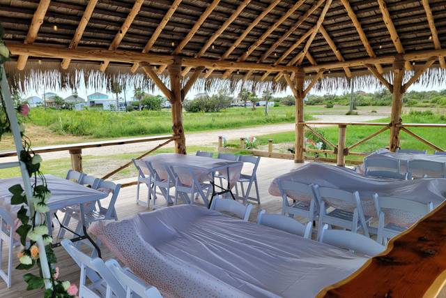 Sample dining arrangement