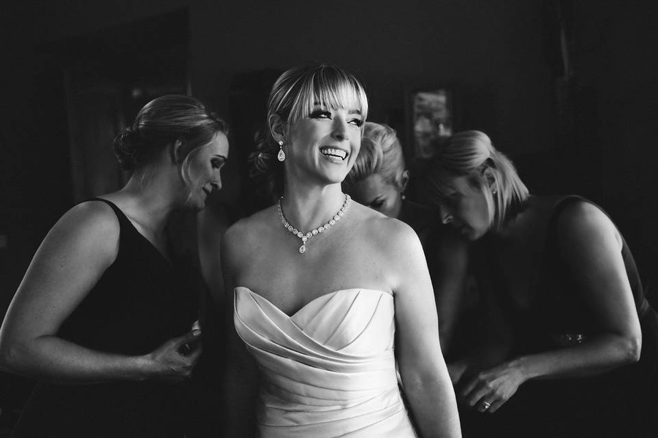 Tahoe Bride getting ready with bridesmaids and family for The Edgewood lodge on Lake Tahoe.