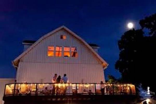 Badger Farms Wedding & Event Venue