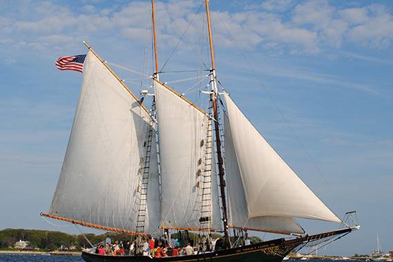 Schooner Thomas E. Lannon