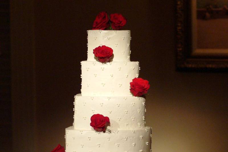 Italian Buttercream wedding cake with fresh flowers