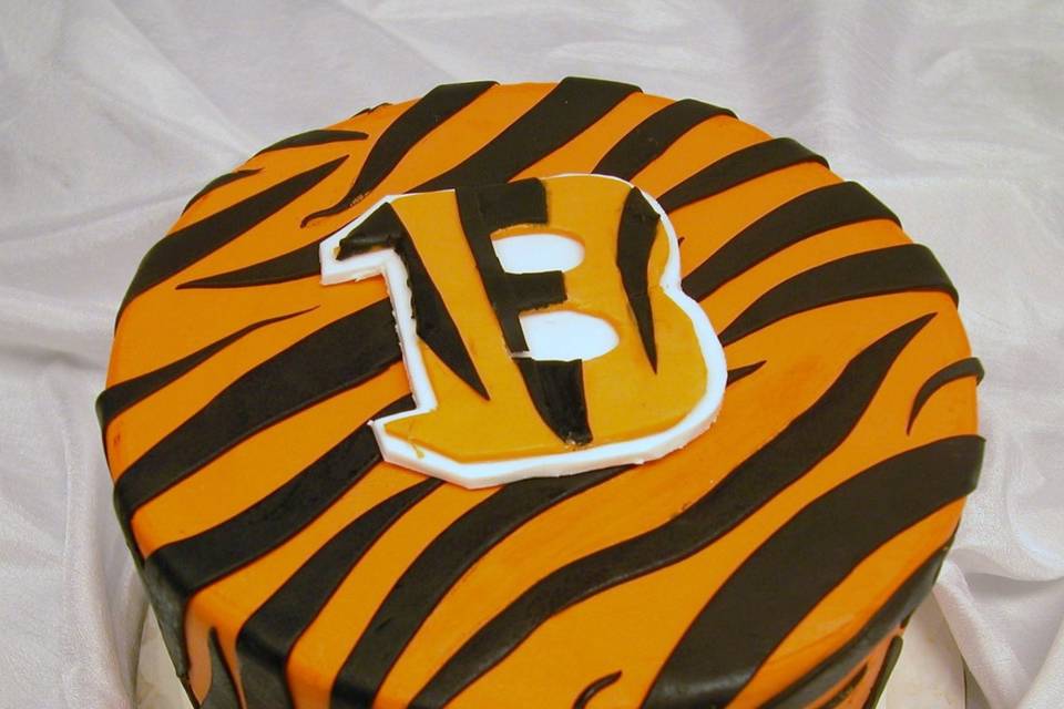 Italian Buttercream Bengals Groom's cake decorated with fondant