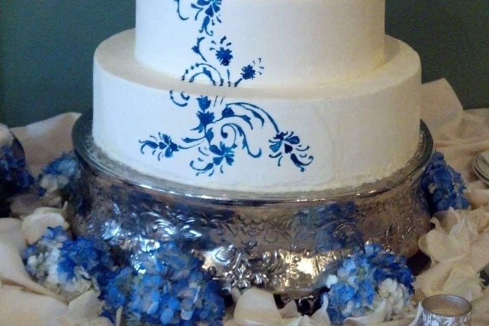 Handpainted Italian Buttercream Wedding Cake with fresh flowers