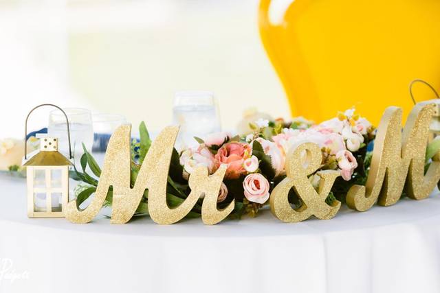 Sweetheart Table at the Cade