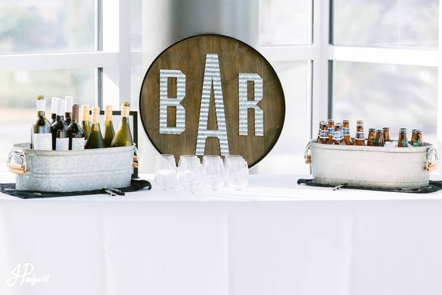 Bar Sign at Cade Museum