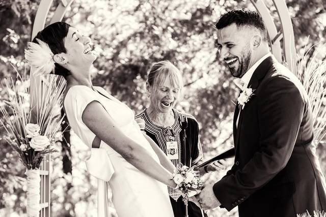 Ceremony joy - Karla Bravo Photography