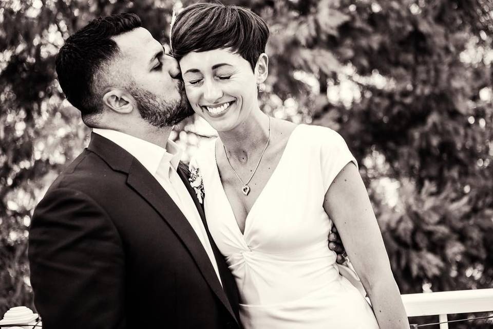 Happy newlyweds - Karla Bravo Photography