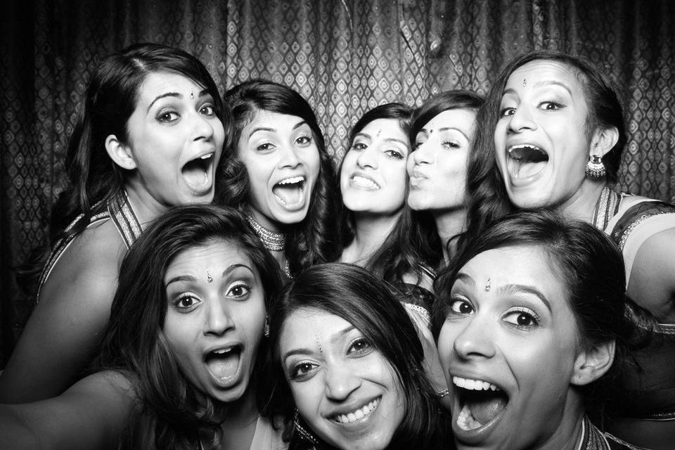Go Bonanza Photo Booth Co.