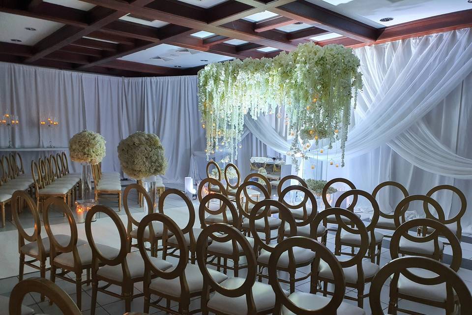 White flower chuppah