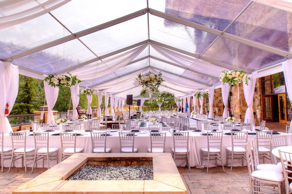 How Do You Keep Food Cold for a Wedding Reception? – Elite Tents and Events