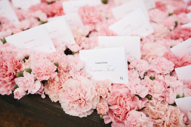 Seating cards