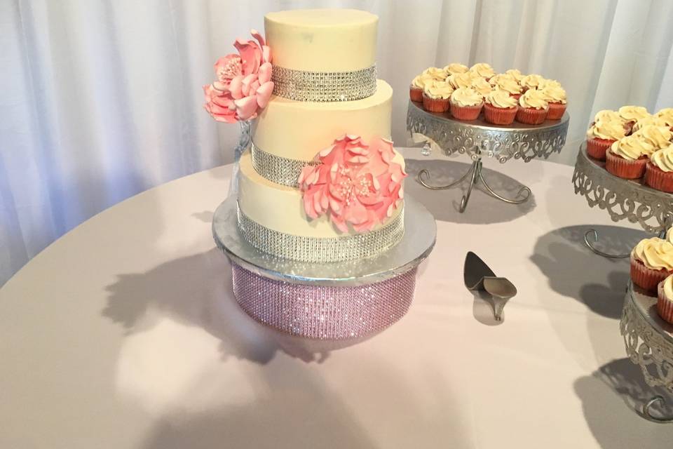 Butter cream blush color Nashvillie wedding cake