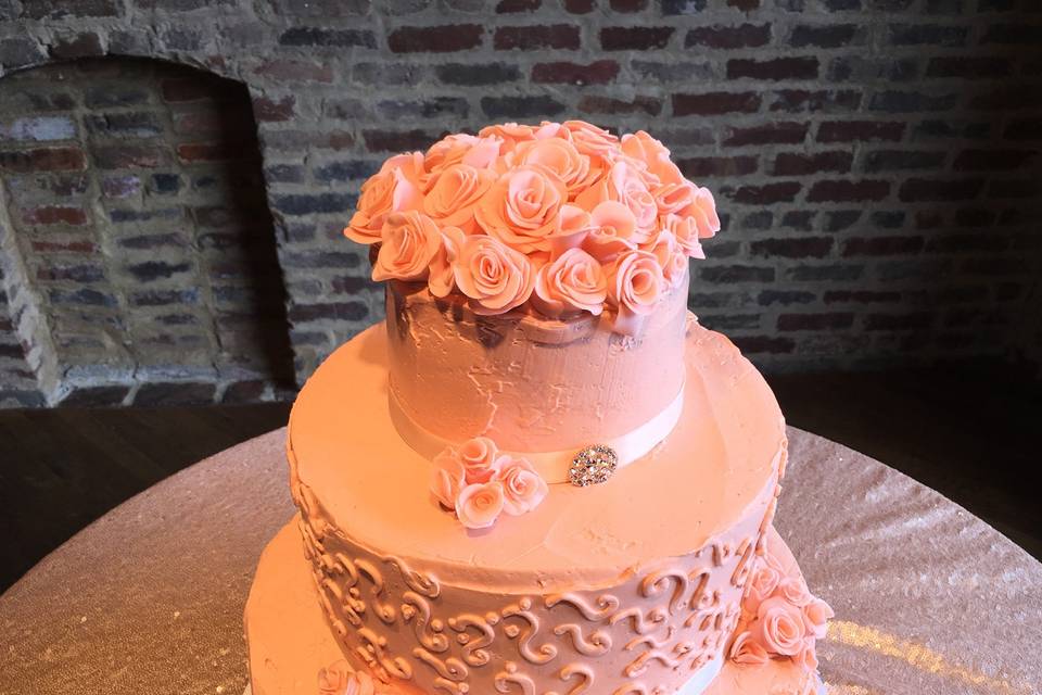 Butter cream blush color Nashvillie wedding cake