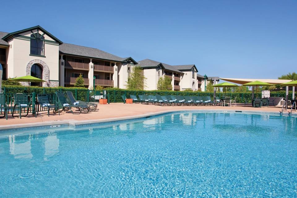 Holiday Inn Club Vacations At Lake Geneva Resort - Venue - Lake Geneva, WI  - WeddingWire