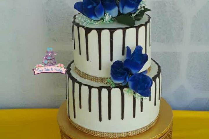 Drip wedding cake