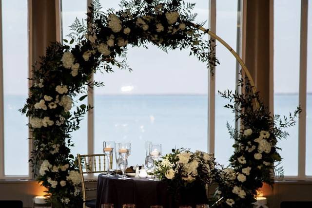 Sweetheart table