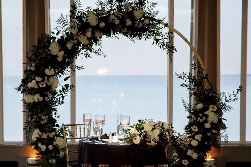 Sweetheart table