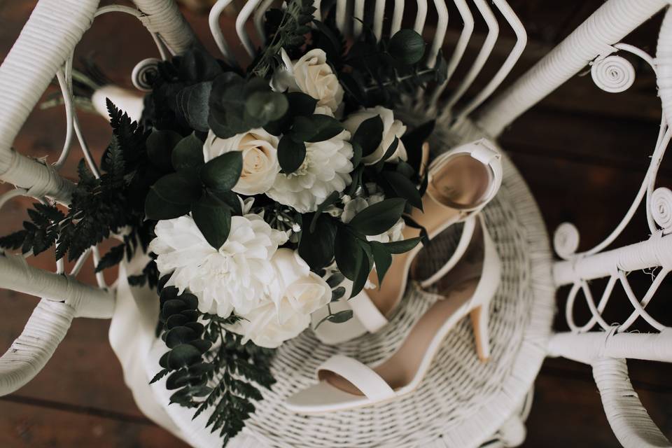 Bridal bouquet with shoes