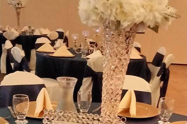 Bling Centerpieces/Reserve Sig