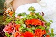 Brides bouquet of dahlias