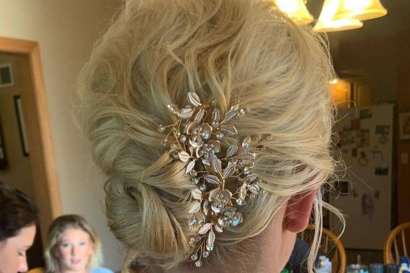 Updo/Style