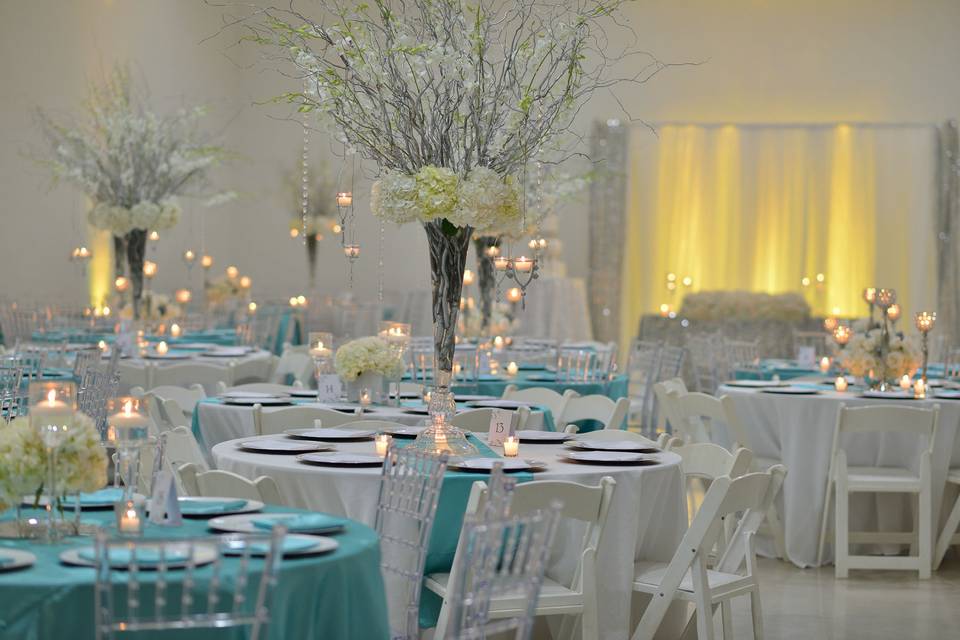 Big table centerpieces